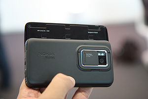 Nokia N900 back side, slide open.